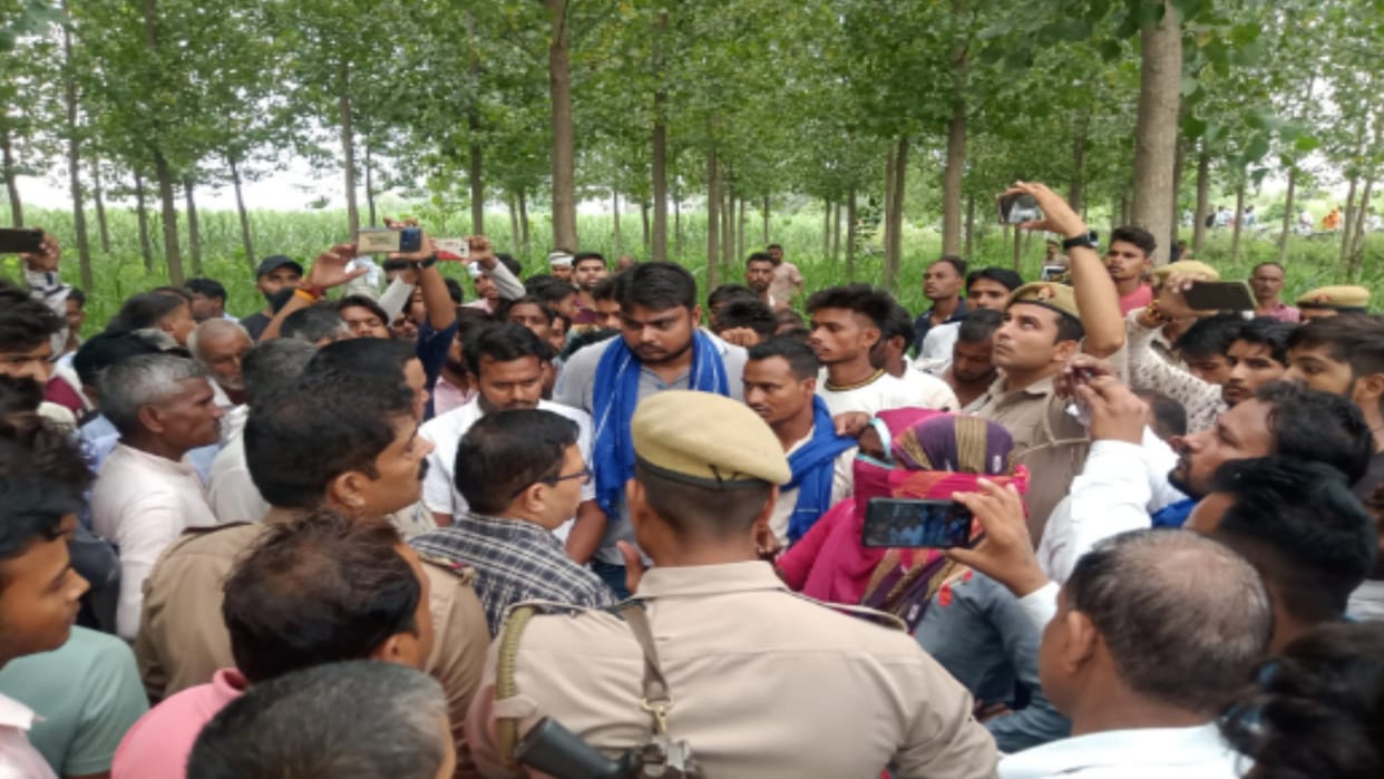 Saharanpur: Painful death of a young man picking up garbage due to electrocution