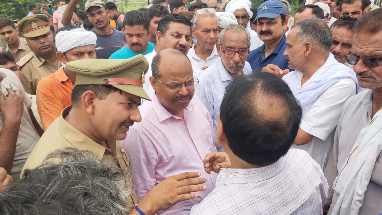In Titavi, the bull thrashed the farmer to death