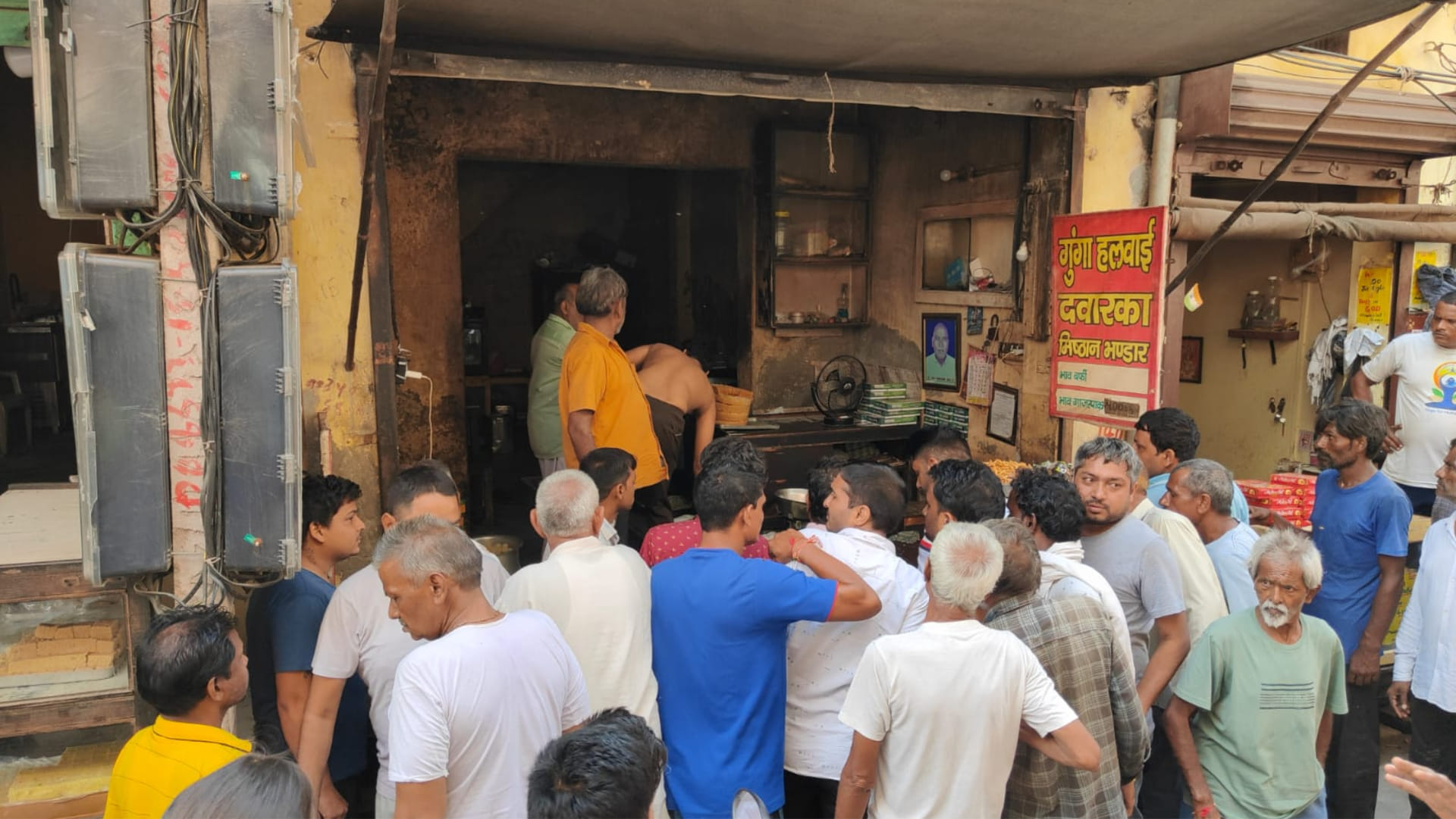 Firing on sweet seller in Jhajjar and demanded extortion of 60 lakhs