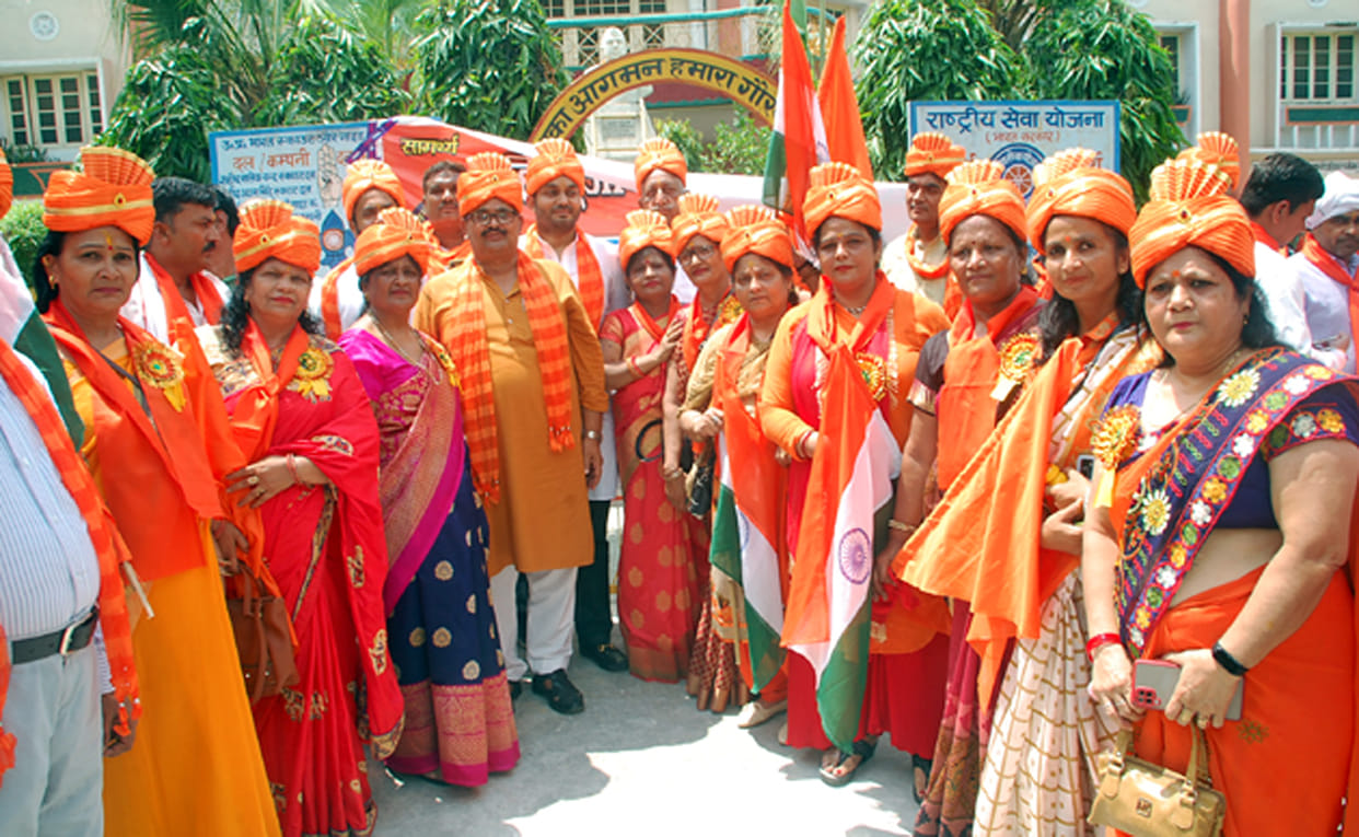 Hindu Jagran Manch took out saffron bike rally