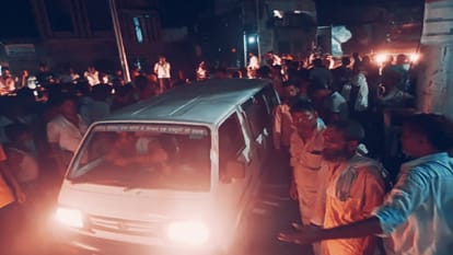 Five died in Accident in Baghpat, only a girl ascaped in incident