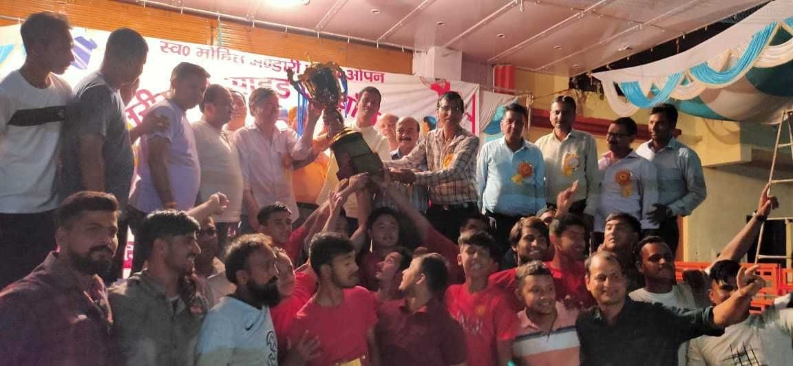 Raju Shoe Store wins the Tournament