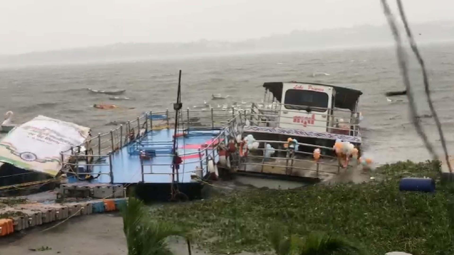 Heavy Rain in MP Rivers crossed the danger mark due to heavy rains in Madhya Pradesh know more