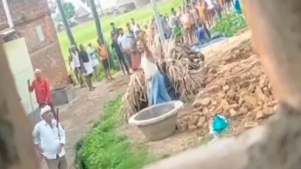 Bihar Crime news, Gaya Khagariya Bihta Triple Murder questioned Mahagathbandhan Government