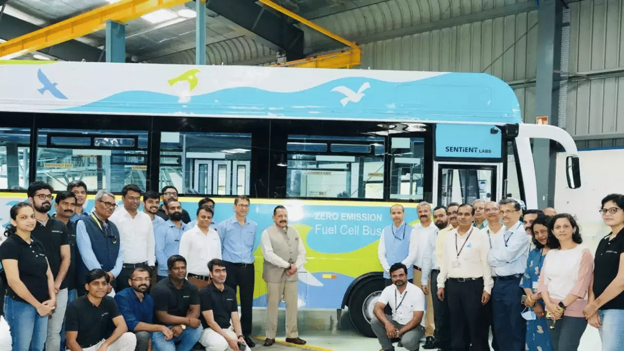 Jitendra Singh launches India’s first indigenously developed Hydrogen Fuel Cell Bus developed by KPIT-CSIR