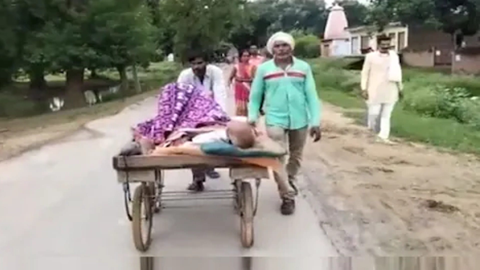 गलत खबर देने पर तीन पत्रकारों पर मामला दर्ज
