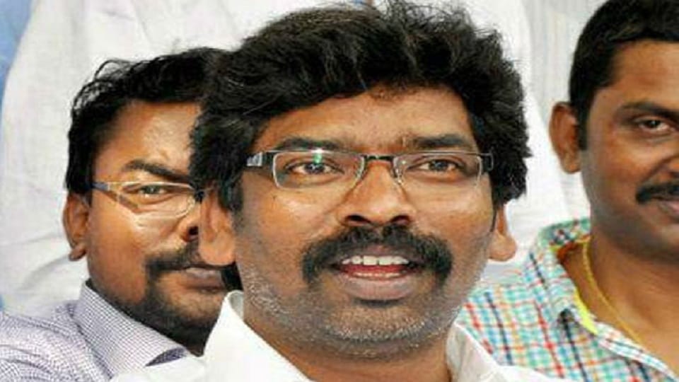 Jharkhand Political Crisis, Nishikant Dubey Tweet Today, Hemant Soren EC Decision