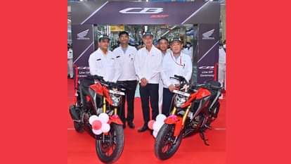 Honda Motorcycle and Scooter India starts all India dispatches of Honda CB300F Motorcycle