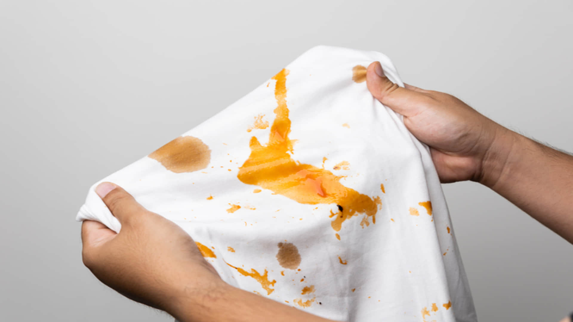 Holi 2024 Remove Holi Colors Stains from Clothes Easy Home Remedies