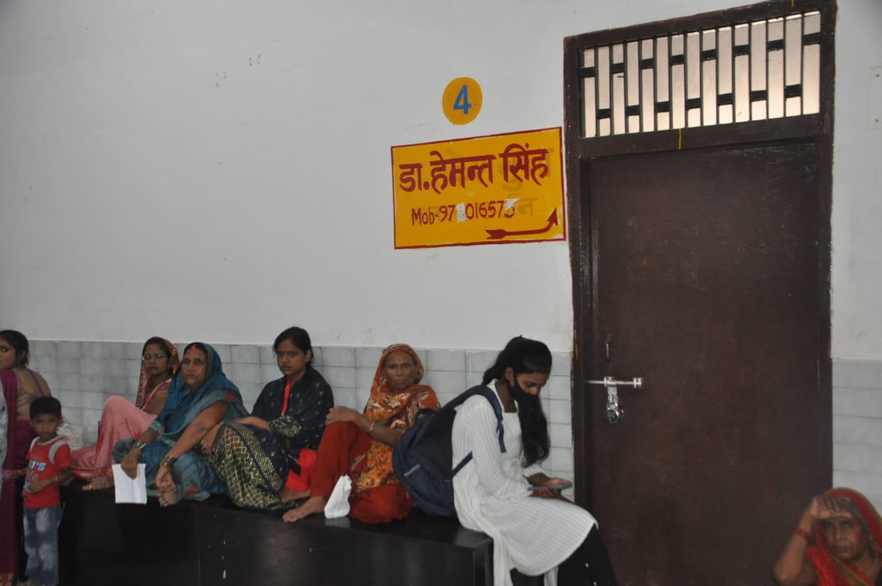 Patients arrived but doctors were not found in the rooms