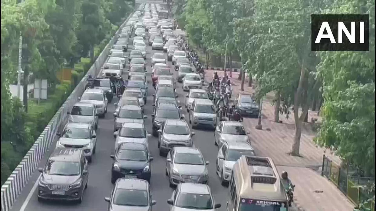 Kisan Mahapanchayat at Jantar Mantar stops Delhi speed traffic advisory