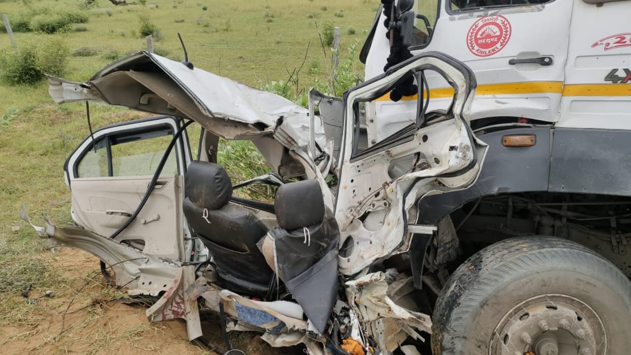 Sikar Road Accident collision between car and vehicle