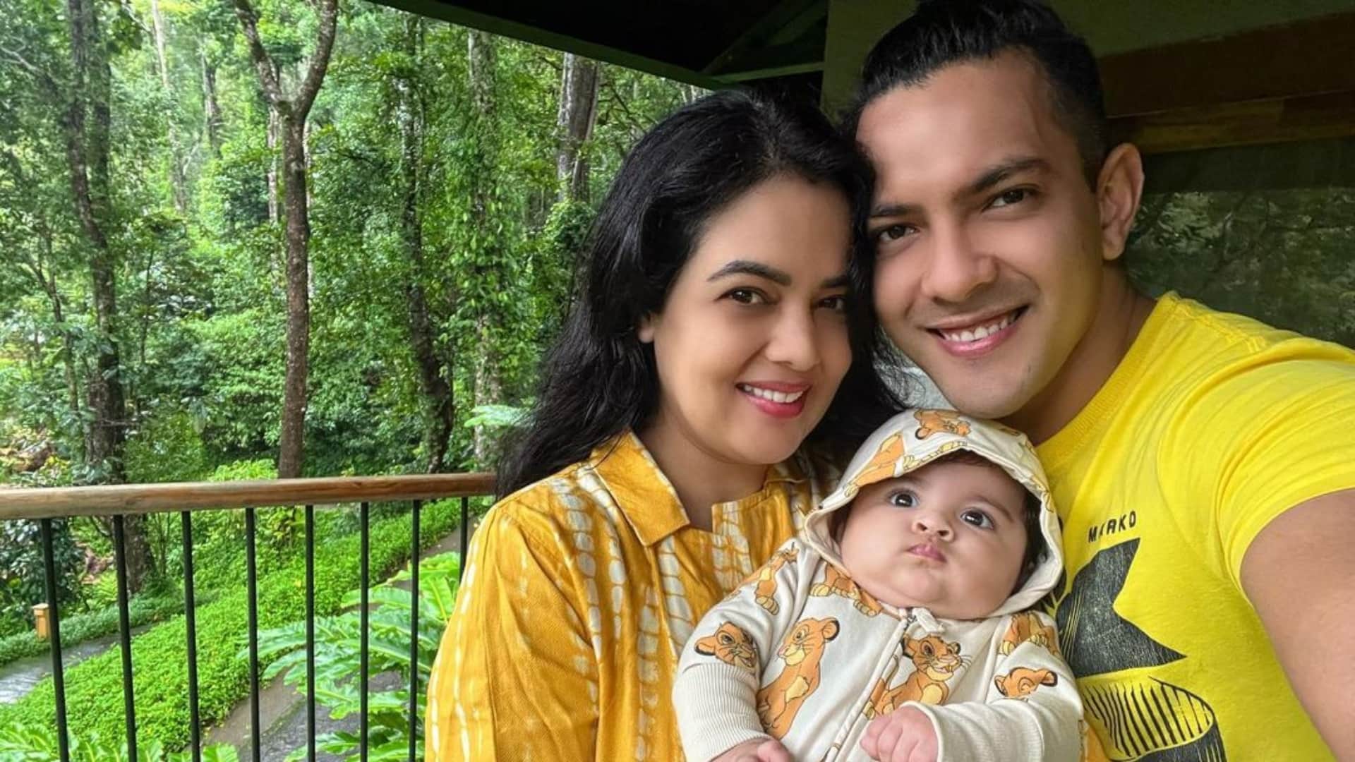 Udit Narayan and aditya narayan daughter and his grand daughter tvisha to be a singer in future