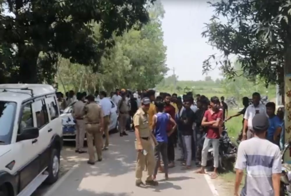 Woman was making marriage pressure accused stayed with his mother and daughter at night in gurudwara