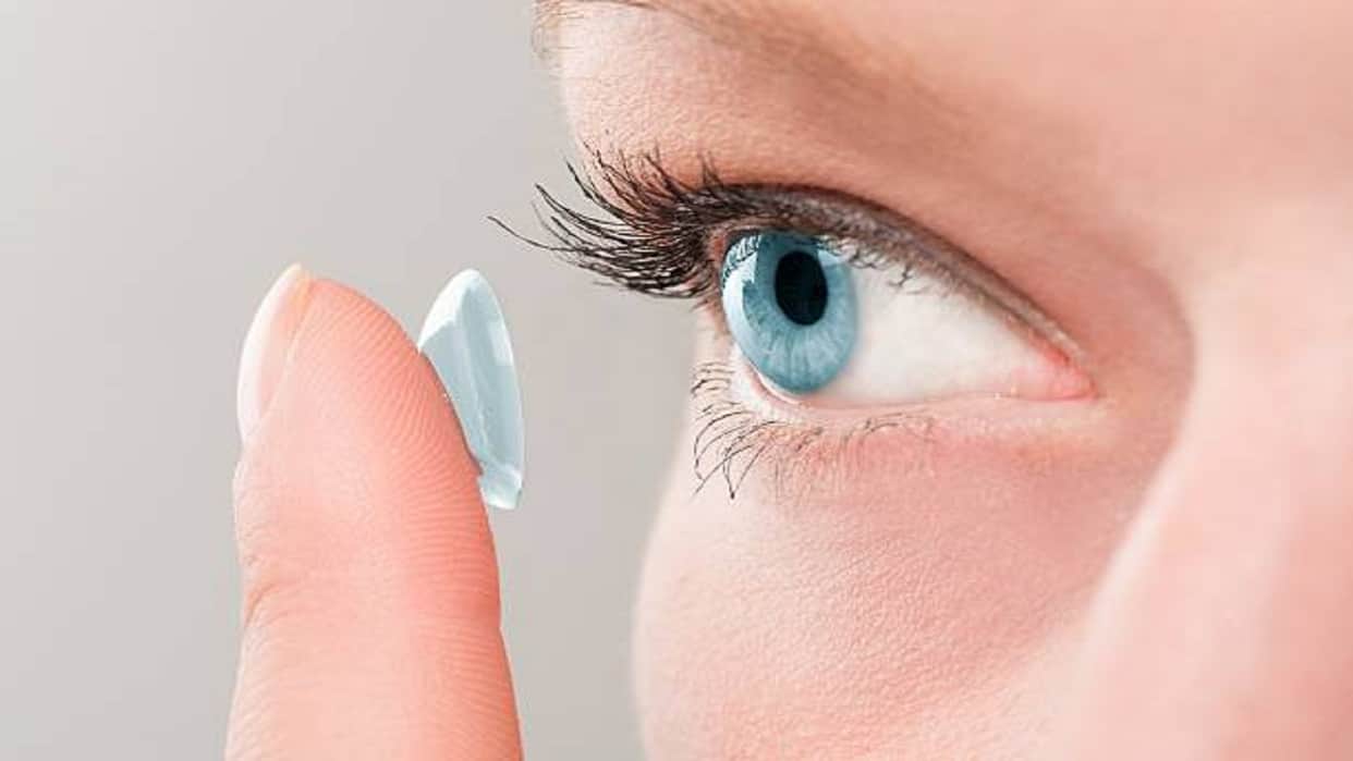 Things To Keep In Mind While Wearing Color Lenses To Look Beautiful