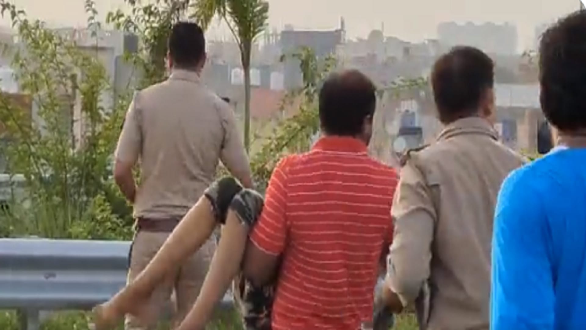 Ghaziabad murder 10th class student killed friend to avoid going to school
