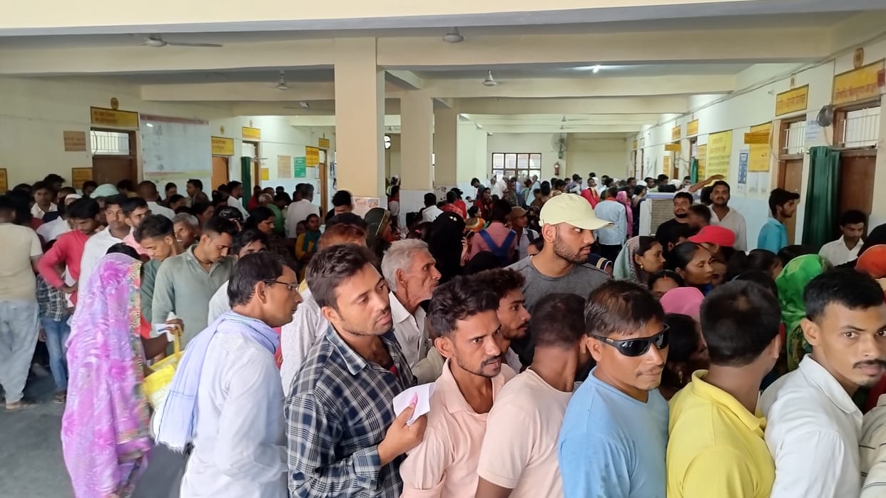 Outbreak of viral fever and diarrhea increased