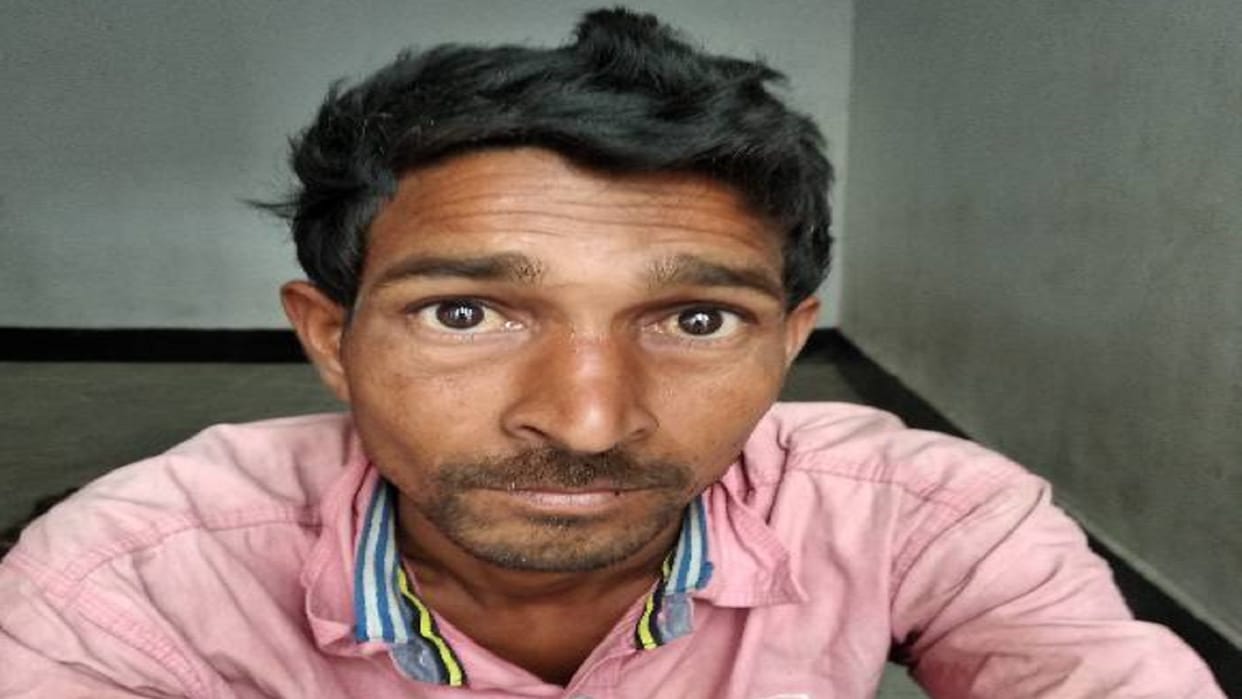 Prisoner absconding from Sonbhadra district hospital During blood test he ran away
