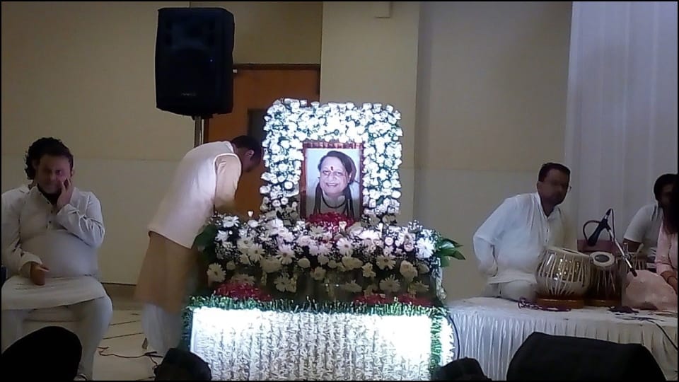 Veteran film stars gathered in KC Sharma prayer meeting remembered unwavering devotion to Krishna
