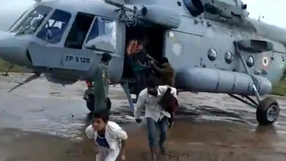 Weather Forecast Live Updates: Himachal Uttarakhand Landslide Rain, MP Flood, IMD Weather Alert