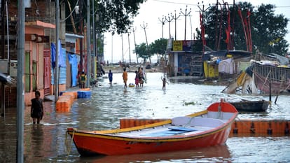 Some relief due to slowing down of Ganga-Yamuna speed but danger remains, situation may worsen after tw