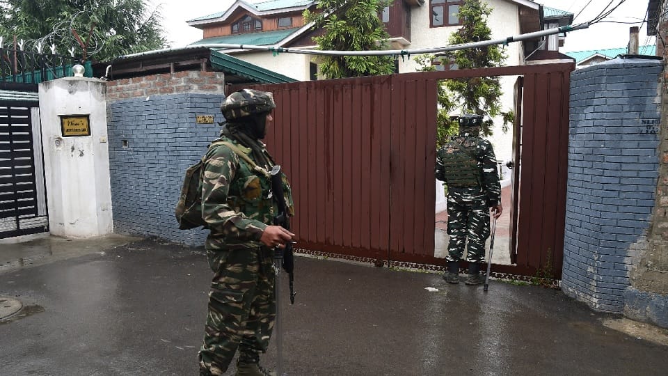 Srinagar Police searches homes of three lawyers, documents recovered