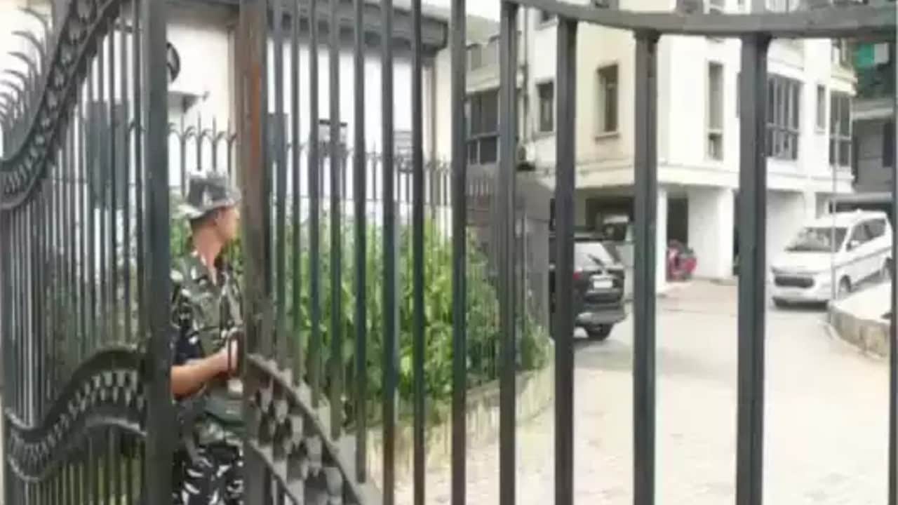 Who is Prem Prakash, from whose house ED got two AK-47s, his relation with the Chief Minister of Jharkhand?