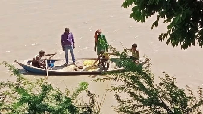 The youth drowned in Yamuna in Chitrakoot is not found even after 36 hours, SDRF team also engaged