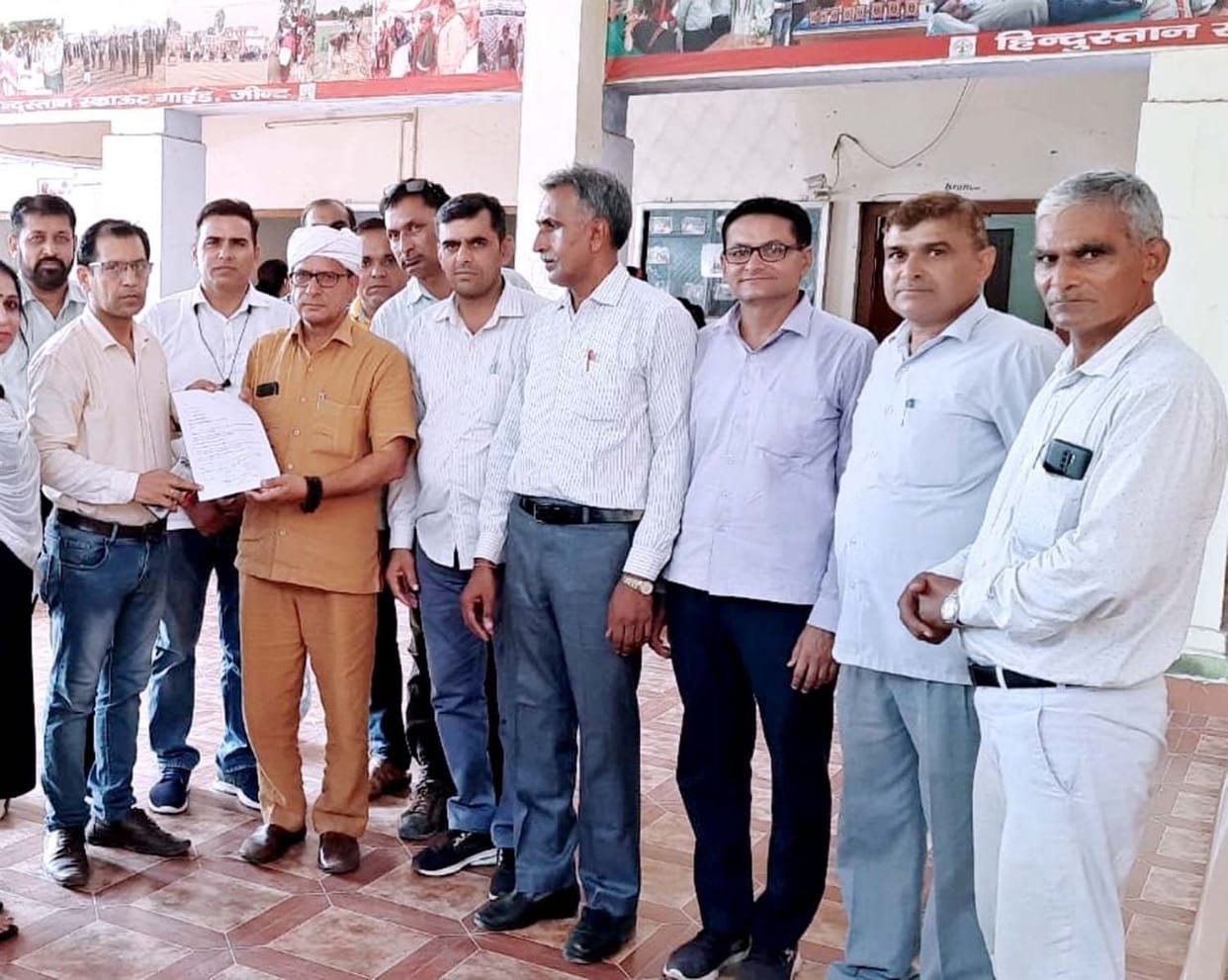 Guest teachers handed over demand letter to District Education Officer