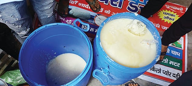 Ghee bought at cheap prices in the offer, got spoiled in two days