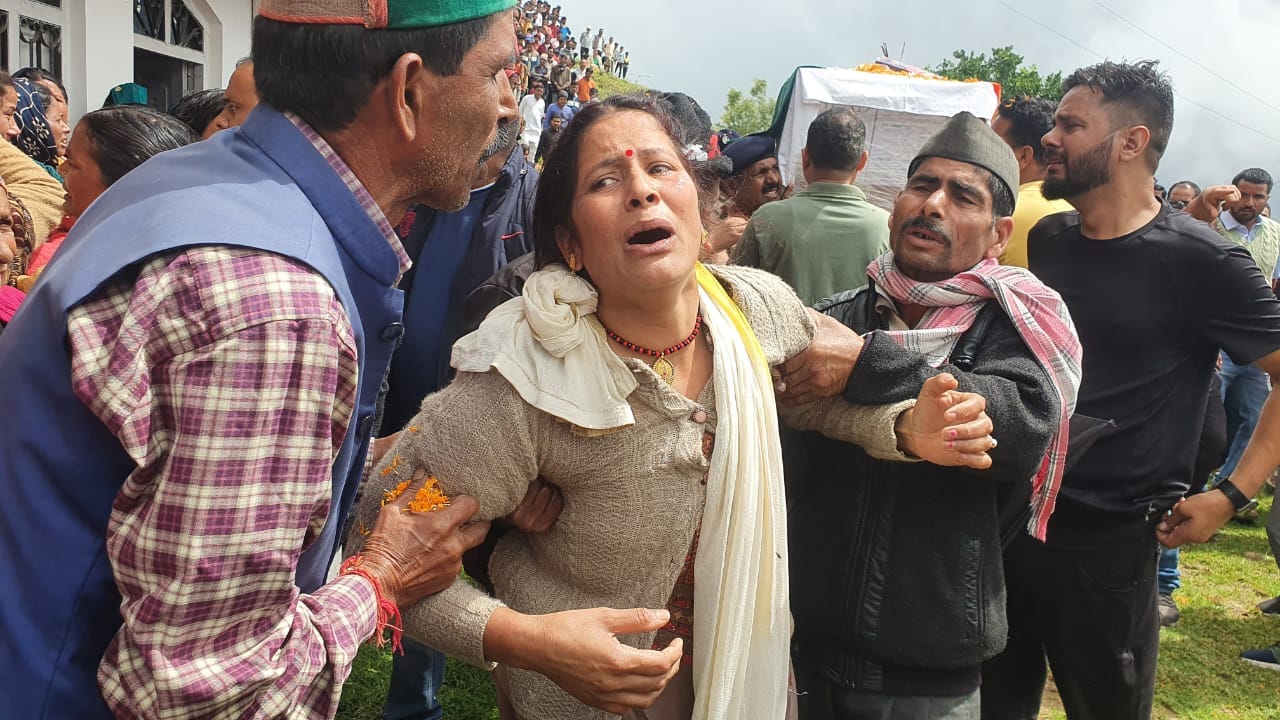 Pahalgam accident Martyr Major Nandan Singh Chamyal Dead body reached home
