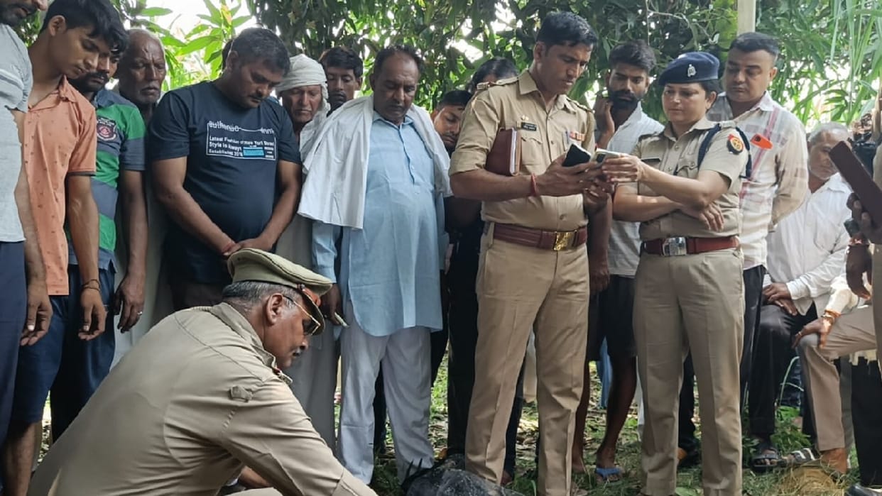 Shamli News: A youth has suicide by hanging after last selfie of life sent to brother
