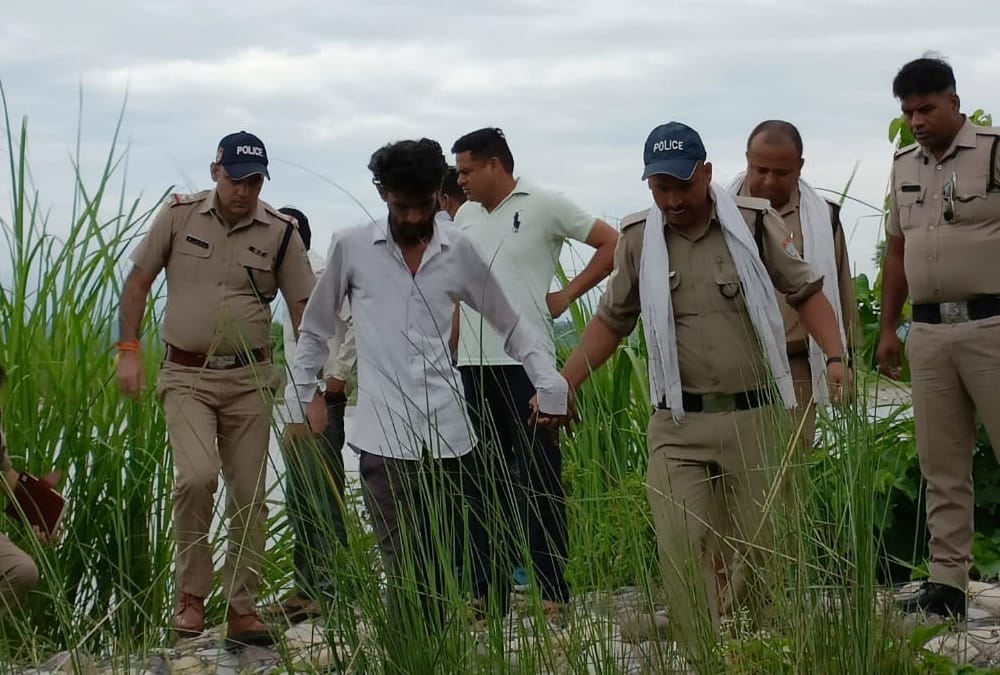 Haridwar Crime News: Three friends done one Friend brutal murder for Alcohol photos
