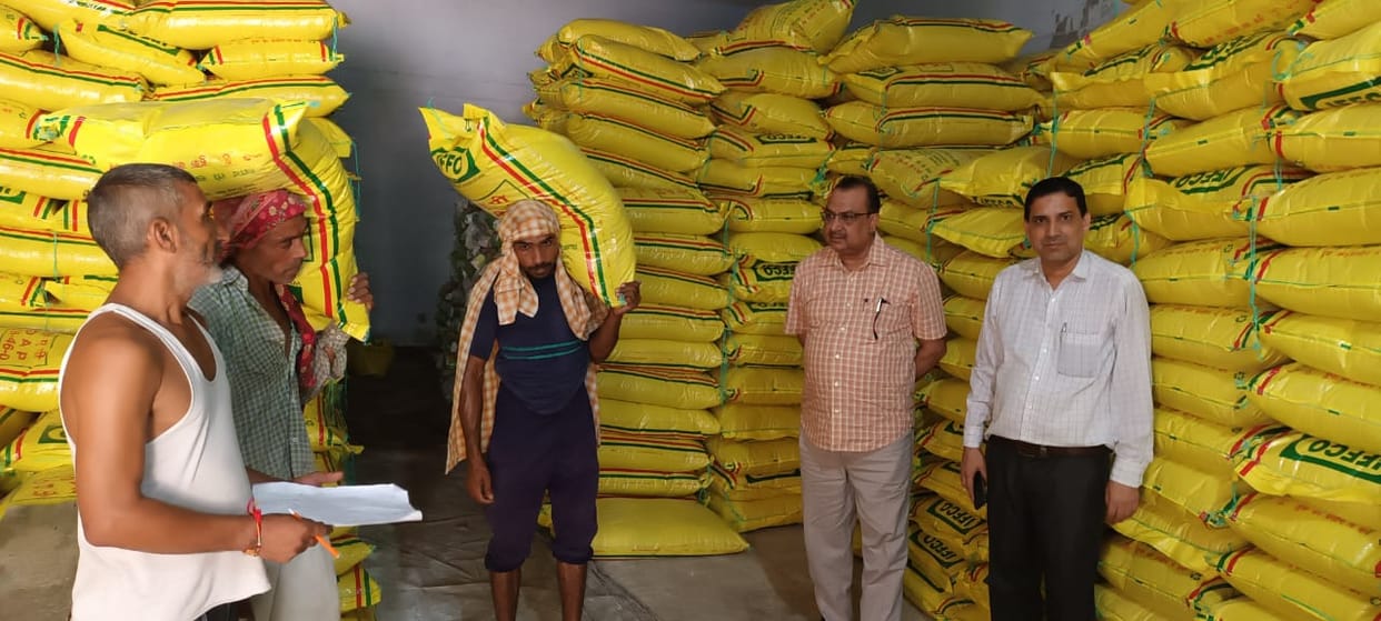 Fertilizer shops raided, seven samples taken