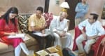 बुलंदशहर रोड पर कार्यवाही करती जीएसटी टीम । संवाद