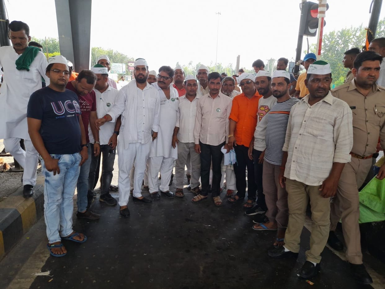 Bhakiyu Tomar made toll free for one hour in Chhapar