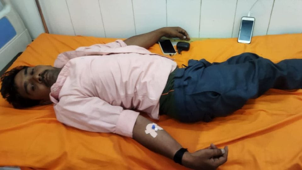 man robbed disabled youth on the pretext of marriage in Agra