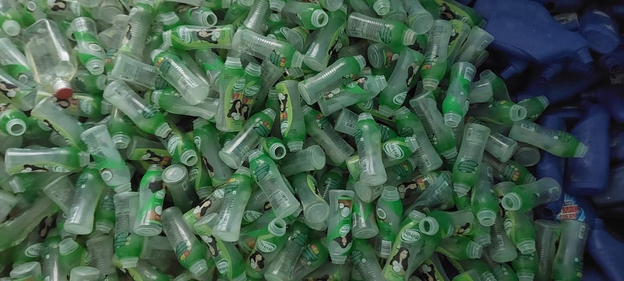 Counterfeit goods of branded companies recovered