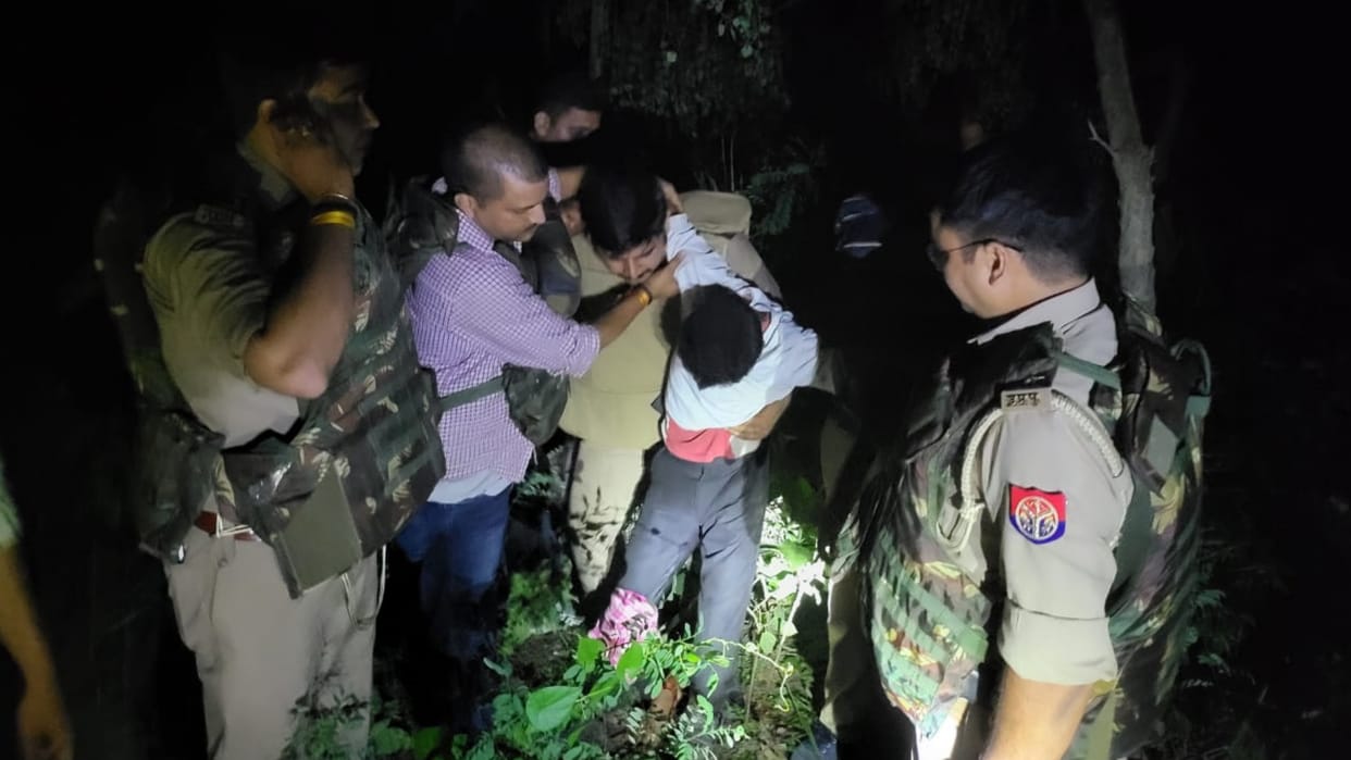 Three arrested including Inam Katappa in police encounter