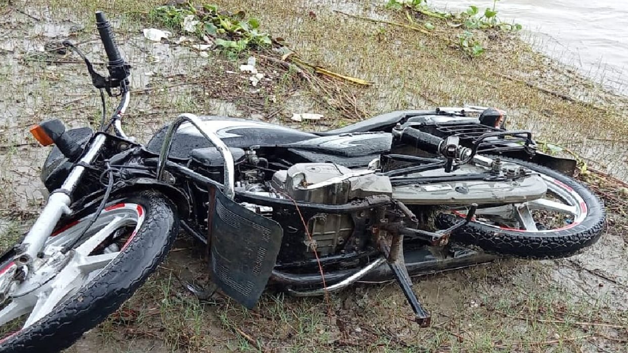 Kaushambi: Bike found landing in Ganga owner of bike was in police custody