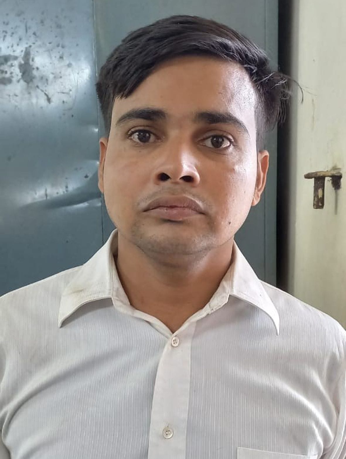 Fake TTE caught traveling in Nandankanan Express train