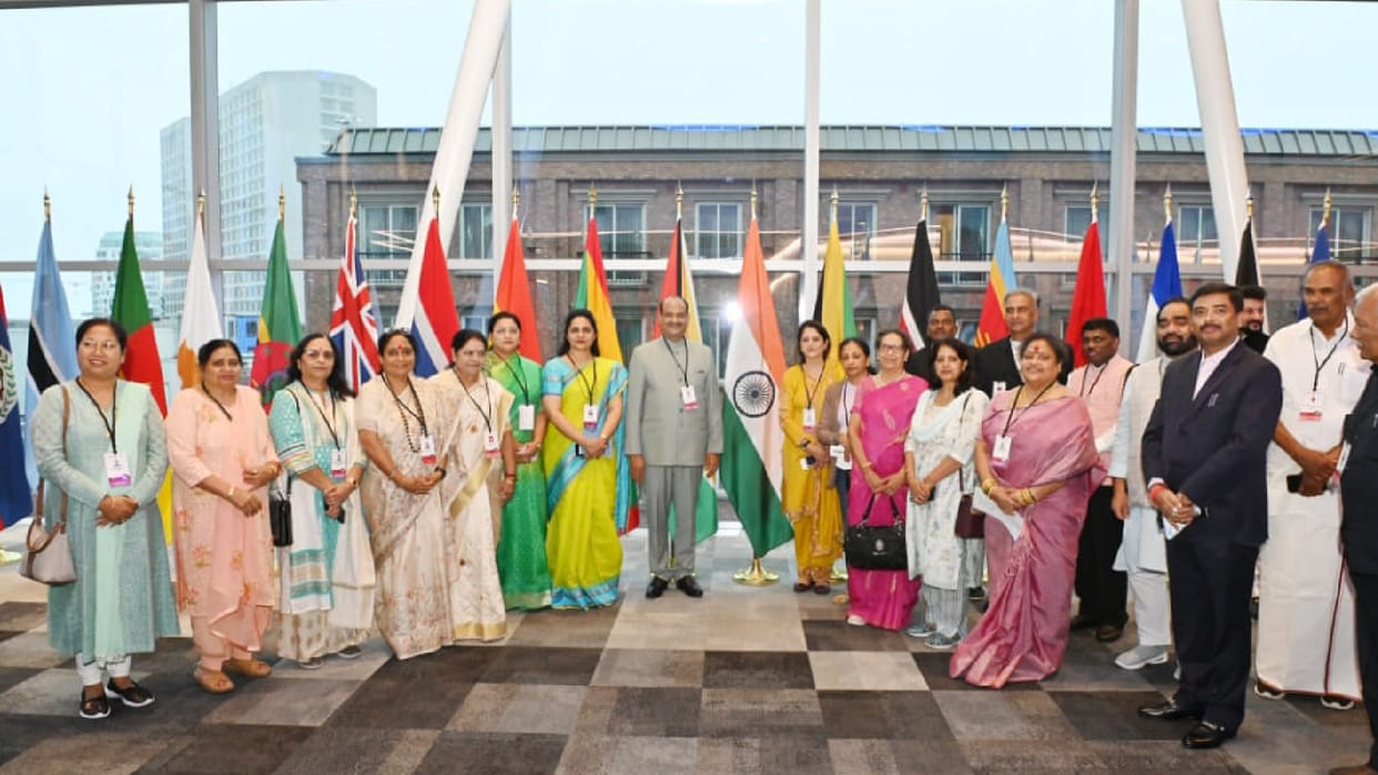 Lok Sabha Speaker Om Birla meets Australian Parliamentary delegation in Canada Send special appeal to youth