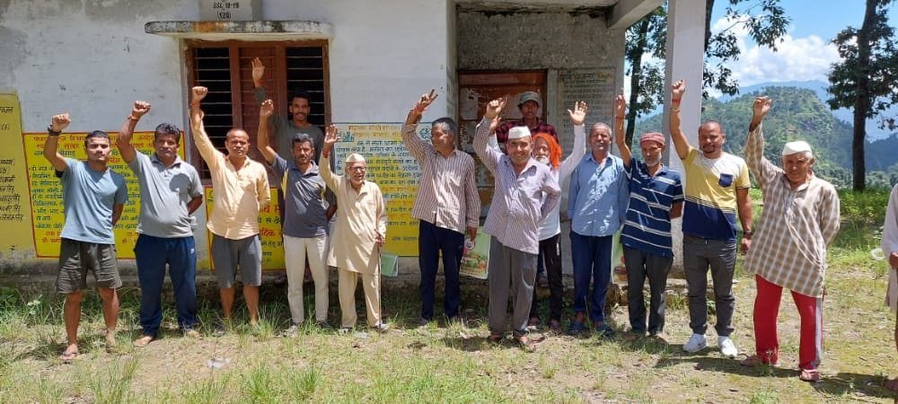 People of Pankhu demonstrated against the government