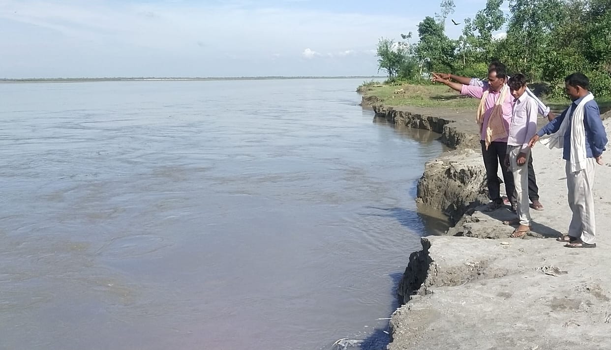 Villagers scared of rising water level