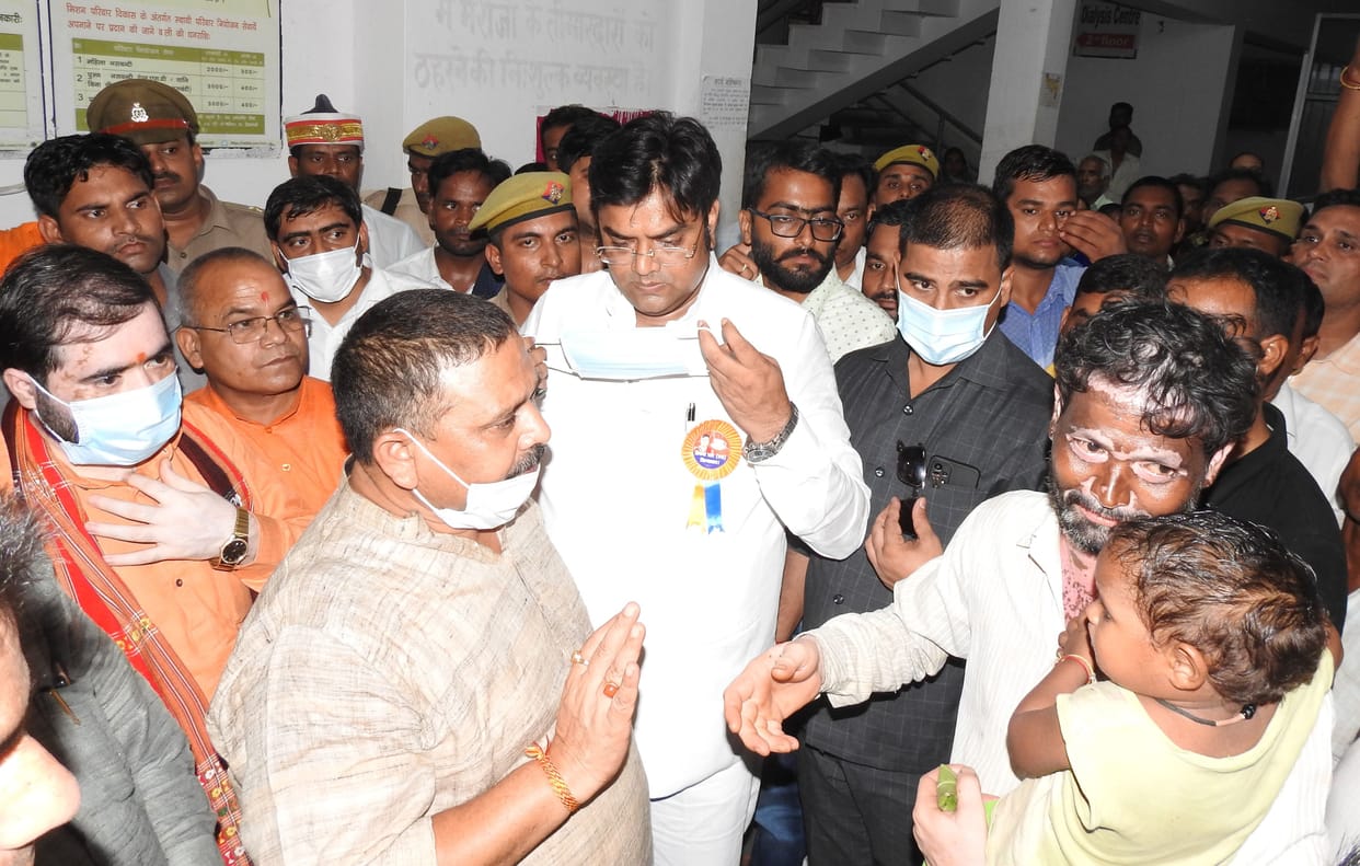 allegation of bribe for opperation in siddharthnagar medical college
