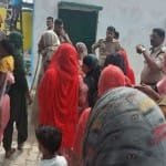 दो पक्षों के बीच संघर्ष।