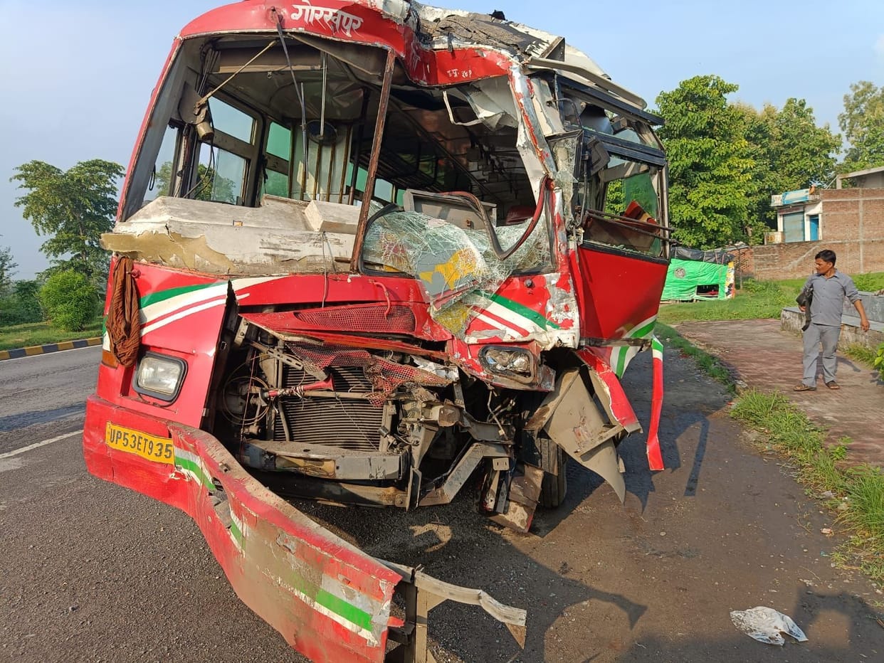 Truck and roadways bus collide on Fourlane, ten passengers injured