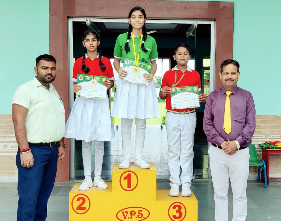 Kannauj: Sadab won the painting competition