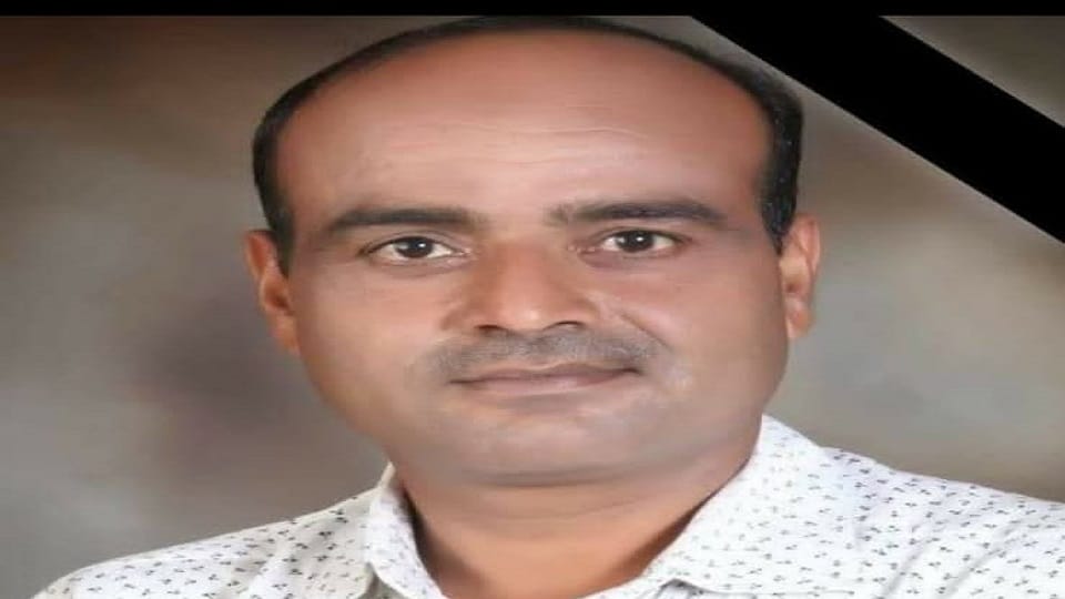 SP leader Dharmendra Yadav booked for cheating case in Firozabad