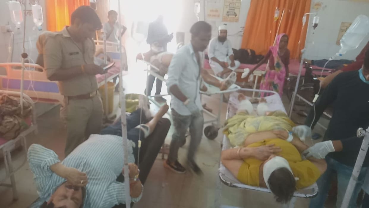 Hathras: Four injured including mother and son in tractor and car collision, two serious